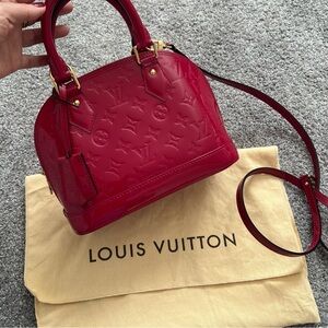 Louis Vuitton classic Alma bb